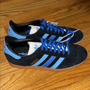 Adidas Gazelle Black with Blue stripes Brand NWT no box women’s 8.5 RARE!!